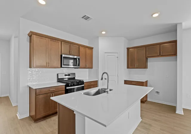 Photo 4 of Single family home for sale at 1824 Dandy Brush Dr, Leander, TX 78641 | MLS# 9471041 | Listing updated on 2026-07-28