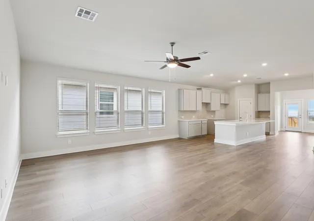 4th image of 1556 Zion Dr, New Braunfels, TX 78132 | MLS# 8991574
