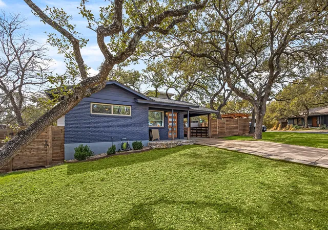 Photo 3 of Condo for sale at 3015 Burning Oak Dr #2, Austin, TX 78704 | MLS# 5299548 | Listing updated on 2026-10-01
