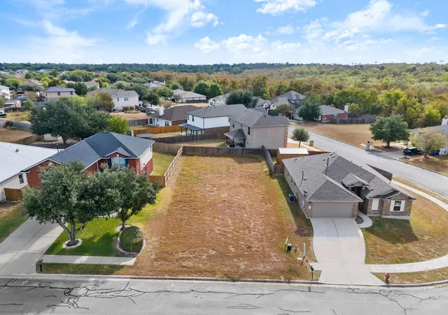 Homes for sale in Elgin, TX | 406 Gettysburg Loop, Elgin, TX 78621 | MLS# 2589663