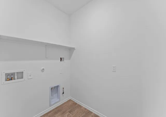 Photo 4 of Single family home for sale at 12200 Silverton Tree Bnd, Buda, TX 78610 | MLS# 5525530 | Listing updated on 2026-10-09
