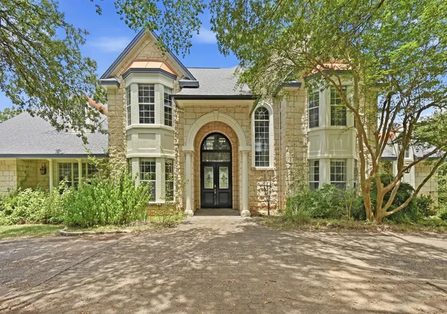 1st image of 850 Jerrys Ln, Buda, TX 78610 | MLS# 6908777