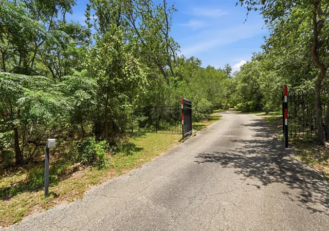 Homes for sale in Buda, TX | 850 Jerrys Ln, Buda, TX 78610 | MLS# 6908777