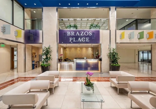 4th image of 800 Brazos St, Austin, TX 78701