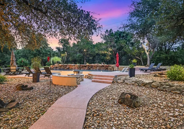 5th image of 8802 Westminster Gln, Austin, TX 78730 | MLS# 7684204
