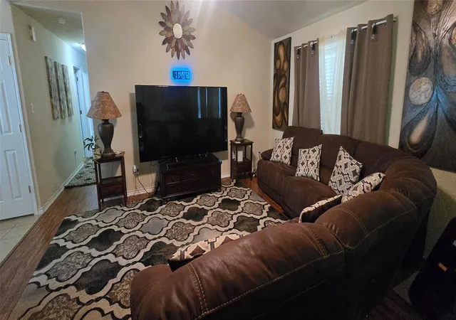 5th image of 702 Ortega St, Rockdale, TX 76567 | MLS# 6247593
