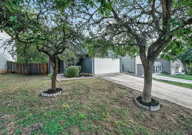2nd image of 1422 Meadow Pkwy, San Marcos, TX 78666 | MLS# 2849217