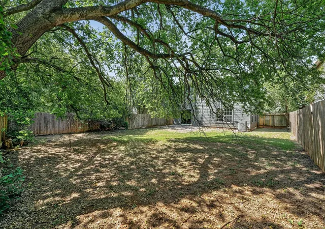 31st image of 1422 Meadow Pkwy, San Marcos, TX 78666 | MLS# 2849217