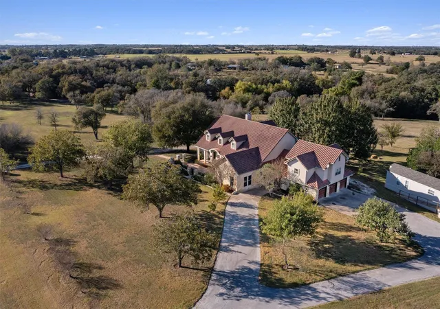 4th image of 1092 Fm 3000, Elgin, TX 78621 | MLS# 5652736