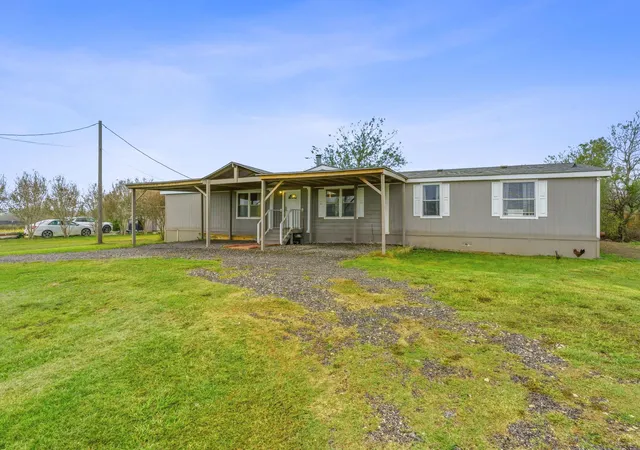 Photo 3 of Manufactured home for sale at 344 Coronado Ln, Kyle, TX 78640 | MLS# 3182592 | Listing updated on 2026-07-12