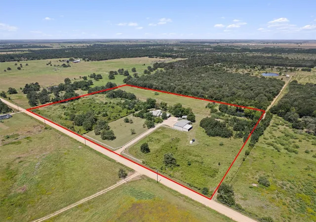 Homes for sale in Thorndale, TX | 1172 County Road 418, Thorndale, TX 76577 | MLS# 5277366