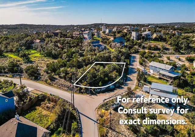 2nd image of 10722 Lake Park Dr, Dripping Springs, TX 78620 | MLS# 9632557