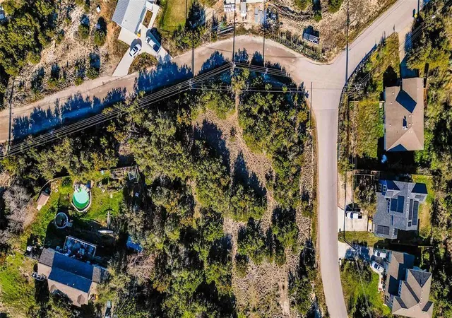 10th image of 10722 Lake Park Dr, Dripping Springs, TX 78620 | MLS# 9632557