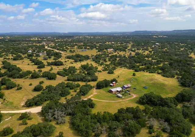 Photo 3 of House for sale at 1315 Crossfire Trl, Killeen, TX 76542 | MLS# 9655043 | Listing updated on 2026-08-05
