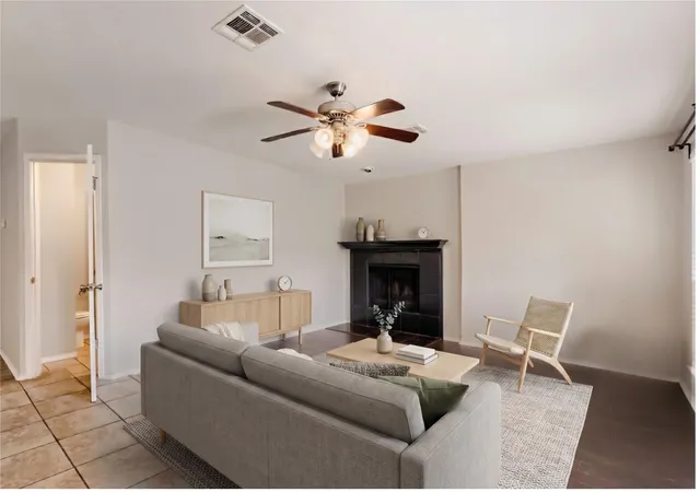 2nd image of 901 S Mays St #19, Round Rock, TX 78664 | MLS# 9934779
