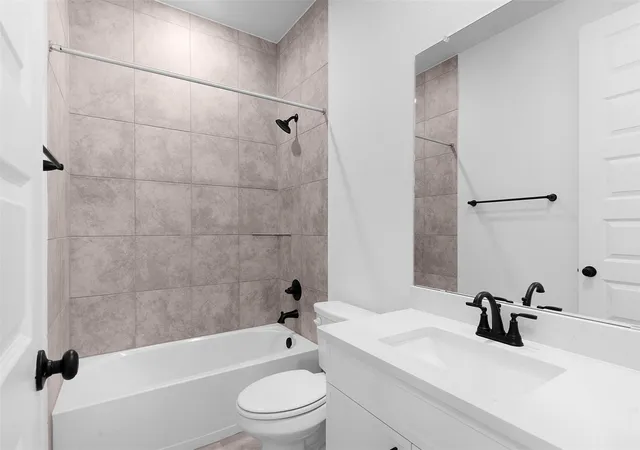 Photo 4 of Single family home for sale at 404 Veneta Ln, Georgetown, TX 78633 | MLS# 7594993 | Listing updated on 2026-09-02