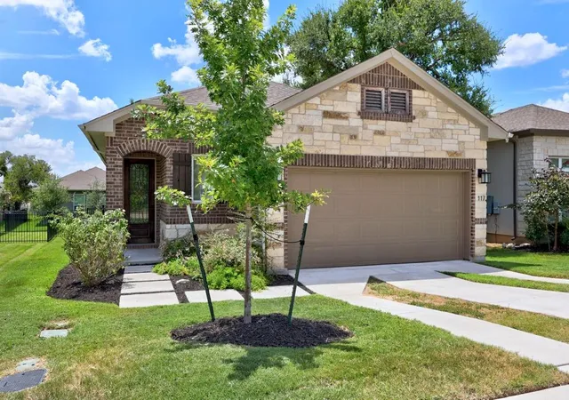 Photo 1 of Single family home for sale at 117 Monterey Oak Trl, Georgetown, TX 78628 | MLS# 7733317 | Listing updated on 2026-08-13