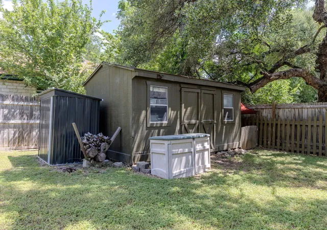 40th image of 604 Post Oak Cir, Cedar Park, TX 78613 | MLS# 7148350