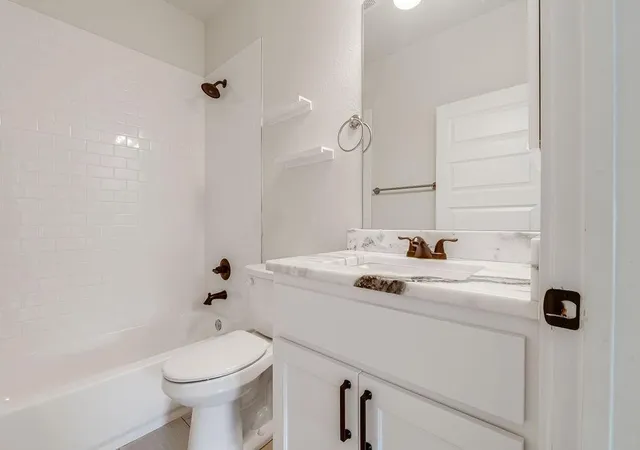 5th image of 220 Riley Ln, Fredericksburg, TX 78624 | MLS# 6776724