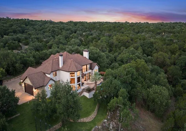 Photo 2 of Mansion for sale at 1540 County Rd 262, Georgetown, TX 78633 | MLS# 2921822 | Listing updated on 2026-10-28