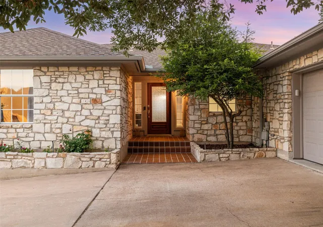 5th image of 2807 Declaration Cir, Lago Vista, TX 78645 | MLS# 4697701