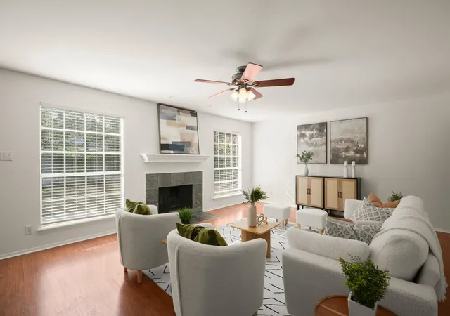 Photo 3 of Single family home for sale at 11709 Sterlinghill Dr, Austin, TX 78758 | MLS# 2821261 | Listing updated on 2026-09-05