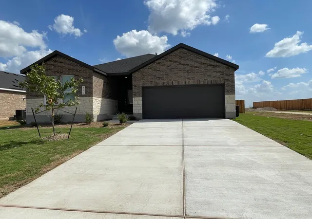 Single family home for sale at 199 Seabreeze St, Kyle, TX 78640 | MLS# 3699143