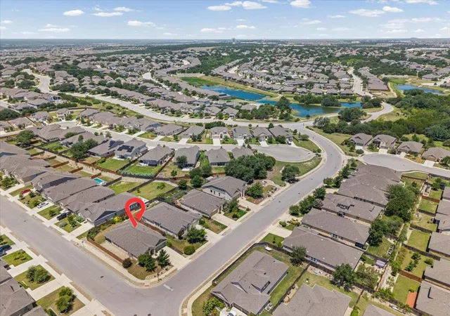 Photo 4 of Sale Pending at 132 Vino Rossi Rd, Georgetown, TX 78628 | MLS# 4248540 | Listing updated on 2026-10-03