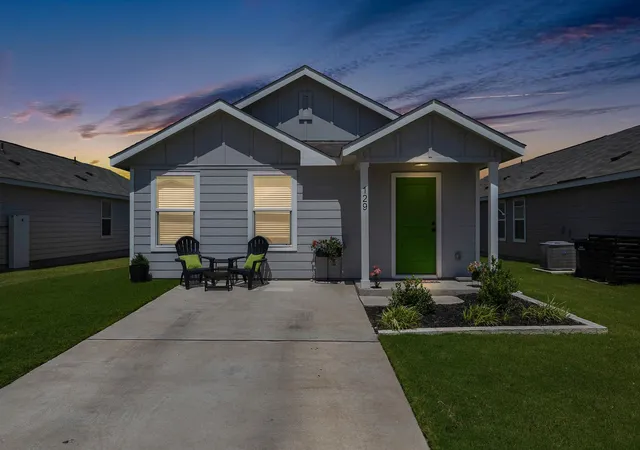 2nd image of 129 Jack Browning Dr, Jarrell, TX 76537 | MLS# 7988306