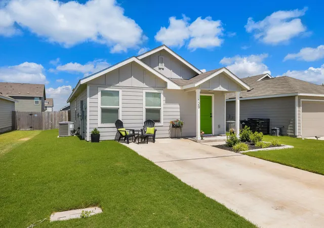 3rd image of 129 Jack Browning Dr, Jarrell, TX 76537 | MLS# 7988306