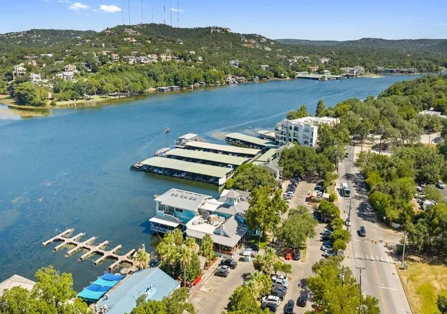 4th image of 3500 Enfield Rd #E, Austin, TX 78703 | MLS# 5205380