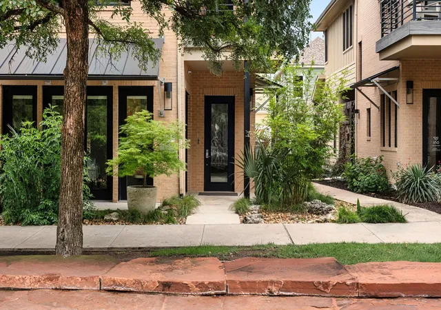 2nd image of 4552 Page St, Austin, TX 78723 | MLS# 1012188