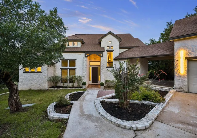 Homes for sale in Spicewood, TX | 3719 Bee Creek Rd, Spicewood, TX 78669 | MLS# 2447968