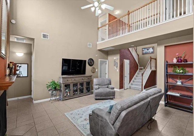 Photo 3 of Single family home for sale at 1201 Drake Cv, Leander, TX 78641 | MLS# 5684559 | Listing updated on 2026-08-17