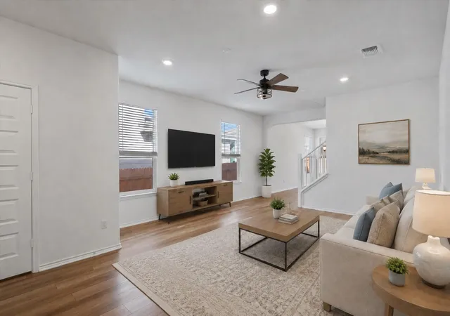 Photo 2 of Single family home for sale at 1032 Santiam St, Georgetown, TX 78626 | MLS# 8105771 | Listing updated on 2026-08-26