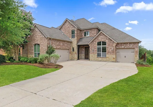 Photo 2 of Single family home for sale at 8804 Flycatcher Ct, Austin, TX 78738 | MLS# 6703591 | Listing updated on 2026-08-22
