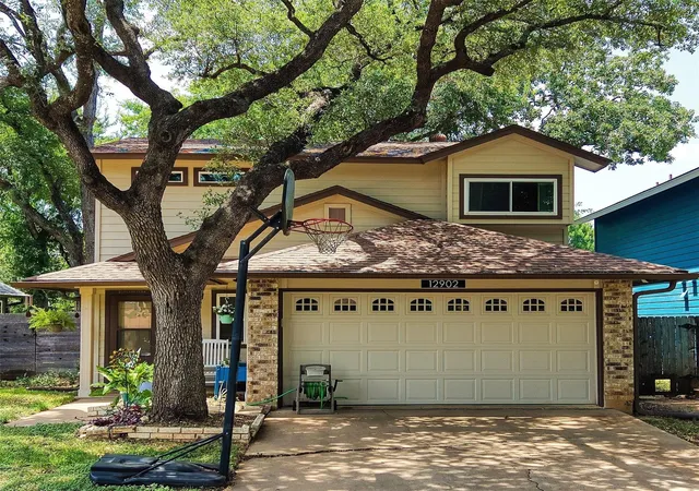 Photo 3 of Single family home for sale at 12902 Modena Trl, Austin, TX 78729 | MLS# 1648735 | Listing updated on 2026-09-17