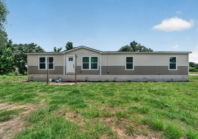 Homes for sale in Lexington, TX | 908 Yegua Dr, Lexington, TX 78947 | MLS# 6632318