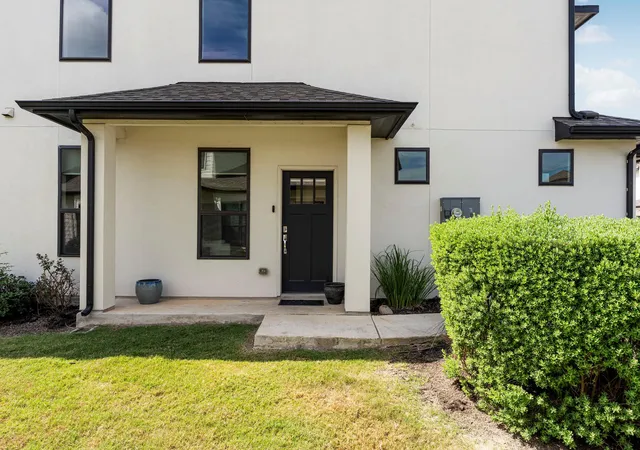 Photo 2 of Condo for sale at 12326 Maypole Bnd #1501, Austin, TX 78717 | MLS# 8481257 | Listing updated on 2026-09-20