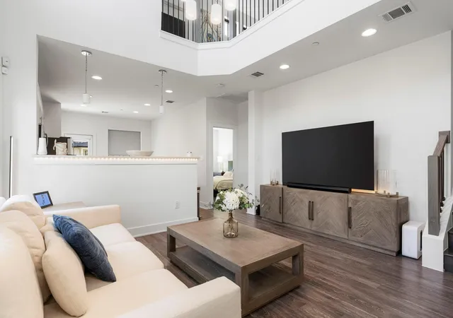 Photo 4 of Condo for sale at 12326 Maypole Bnd #1501, Austin, TX 78717 | MLS# 8481257 | Listing updated on 2026-09-20