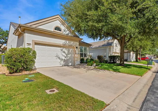 2nd image of 605 Farm Hill Dr, Georgetown, TX 78633 | MLS# 8201037