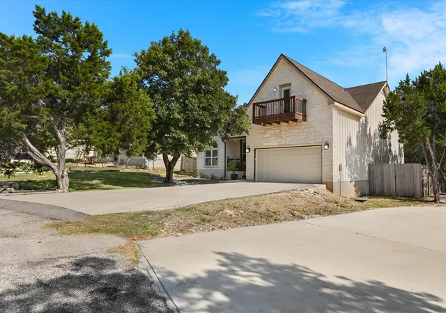Homes for sale in Wimberley, TX | 7 Redwood Cir, Wimberley, TX 78676 | MLS# 5684312