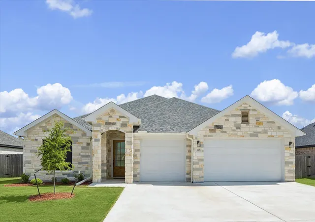 Homes for sale in Copperas Cove, TX | 118 Overlook Trl, Copperas Cove, TX 76522 | MLS# 8656292