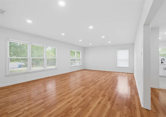 Photo 3 of Single family home for sale at 6010 Dunbury Dr, Austin, TX 78723 | MLS# 5934047 | Listing updated on 2026-08-25