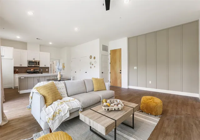 Photo 2 of Condo for sale at 1811 Webberville Rd #1206, Austin, TX 78721 | MLS# 2366705 | Listing updated on 2026-09-01