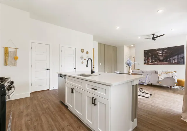 Photo 2 of Condo for sale at 1811 Webberville Rd #1206, Austin, TX 78721 | MLS# 2366705 | Listing updated on 2026-09-01