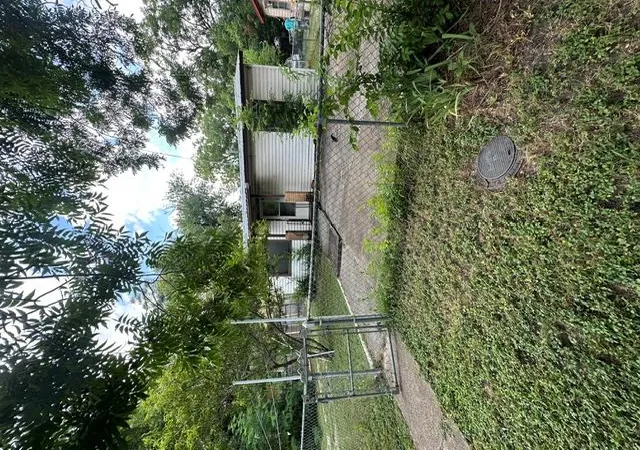 1st image of 1127 Mark St #D, Austin, TX 78721 | MLS# 6344366