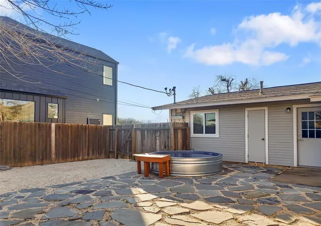 1st image of 4805 Richmond Ave #B, Austin, TX 78745 | MLS# 6273321