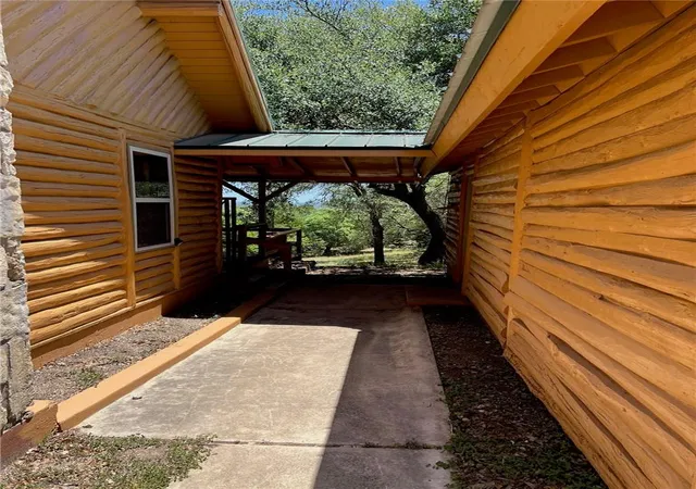5th image of 1215 Agarita Dr, Fischer, TX 78623 | MLS# 4071128