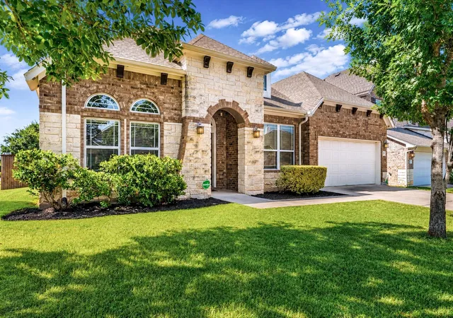 Photo 1 of Single family home for sale at 101 Cyn Lake Ln, Georgetown, TX 78628 | MLS# 5792368 | Listing updated on 2026-10-03
